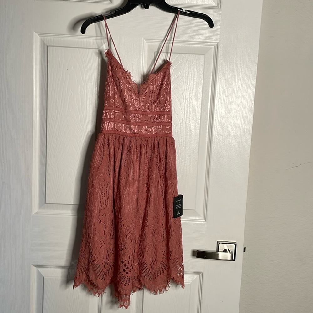 NWT Lulus lace spaghetti strap lace up back mini dress